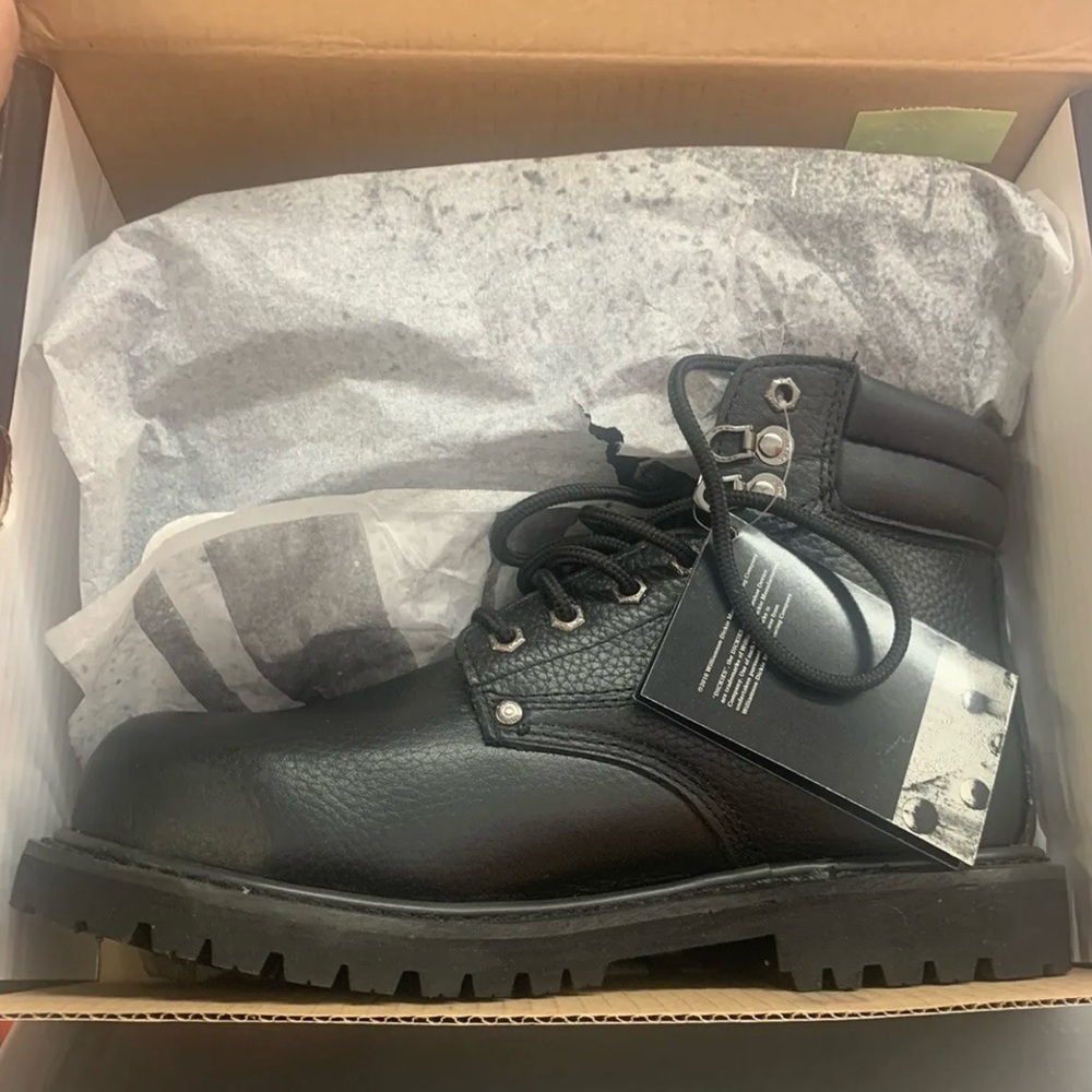Dickies DW7025BLK- 6" Steel Toe / Oil Resistant Leather Work Boots - Black -9.5